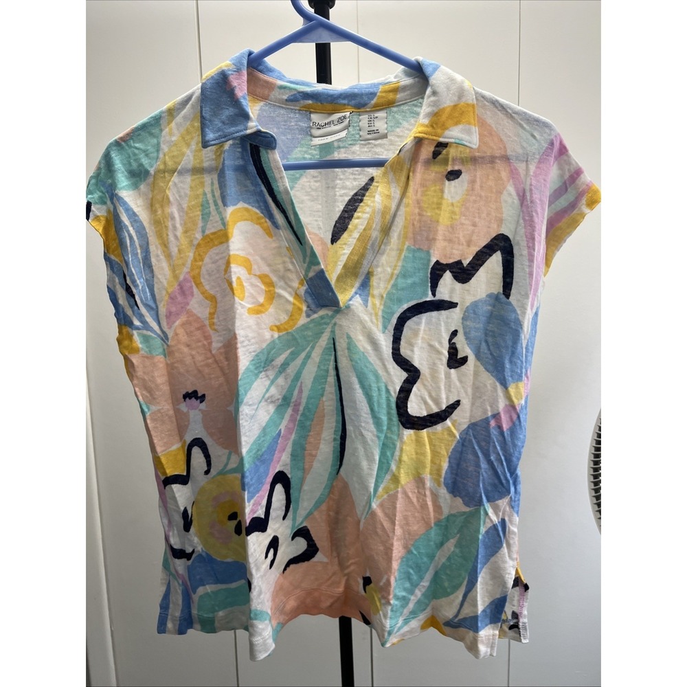 Rachel Zoe v-neck floral pastel linen tee shirt top.Size S